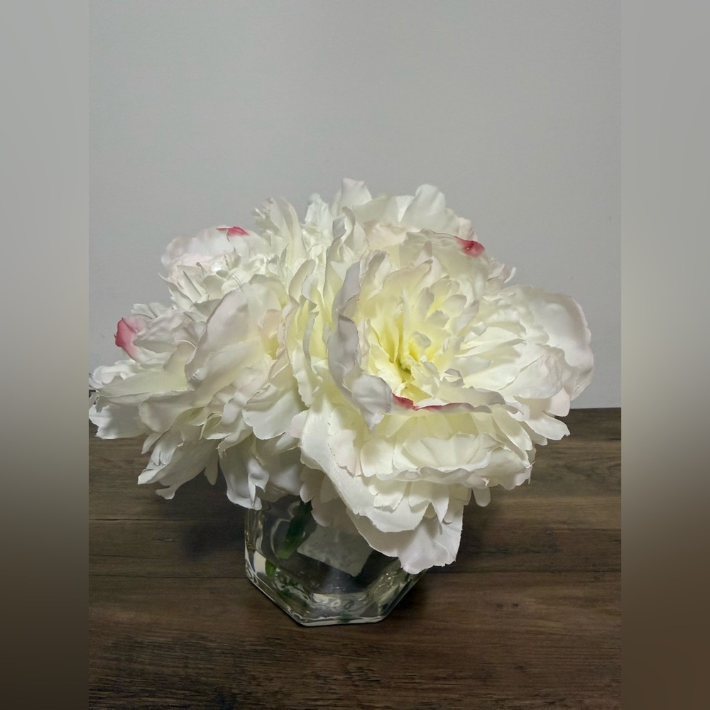 White Faux Floral Arrangement in Glass Vase